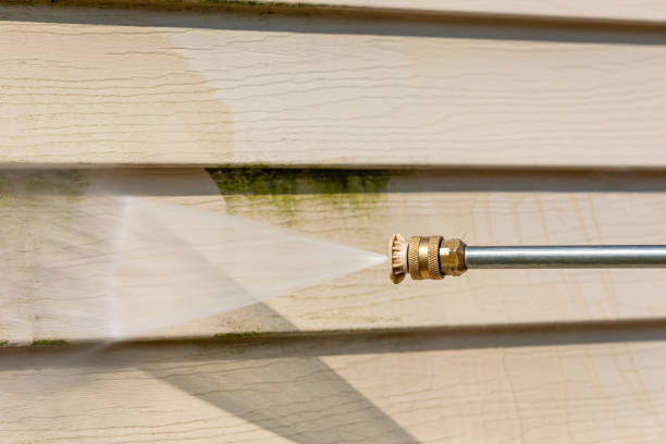 Garage Pressure Washing in Val Verde Park, TX